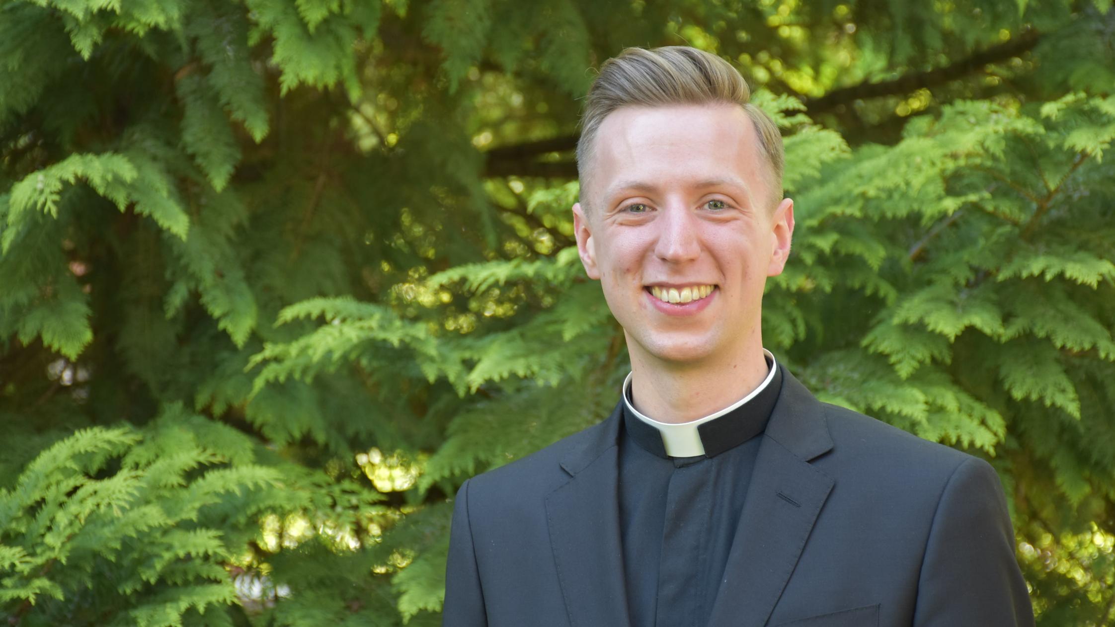 Antonio Jagodin (27) aus Schwalbach-Elm wird am 7. Juni zum Priester geweiht.